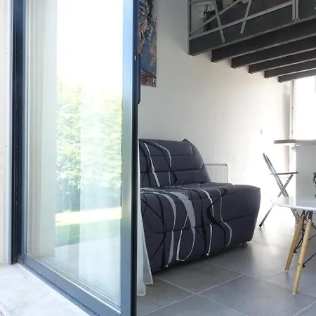 Studio * Saint-Romain-de-Benet